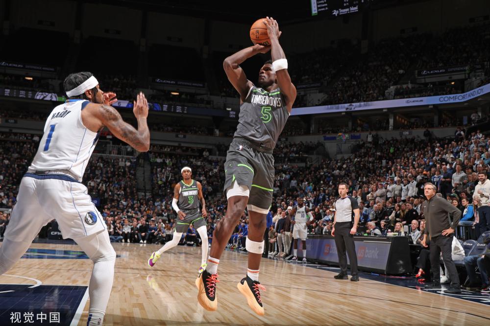 赛中展现的 赛中展现的