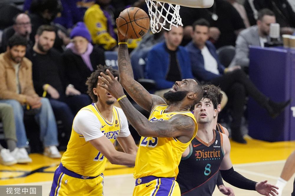 在半决赛中 在半决赛中