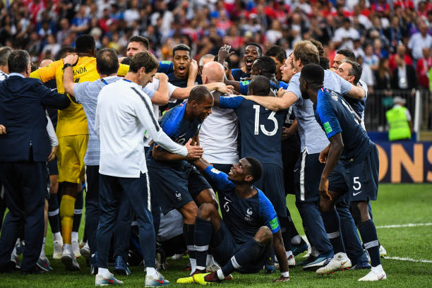 真情流露 真情流露