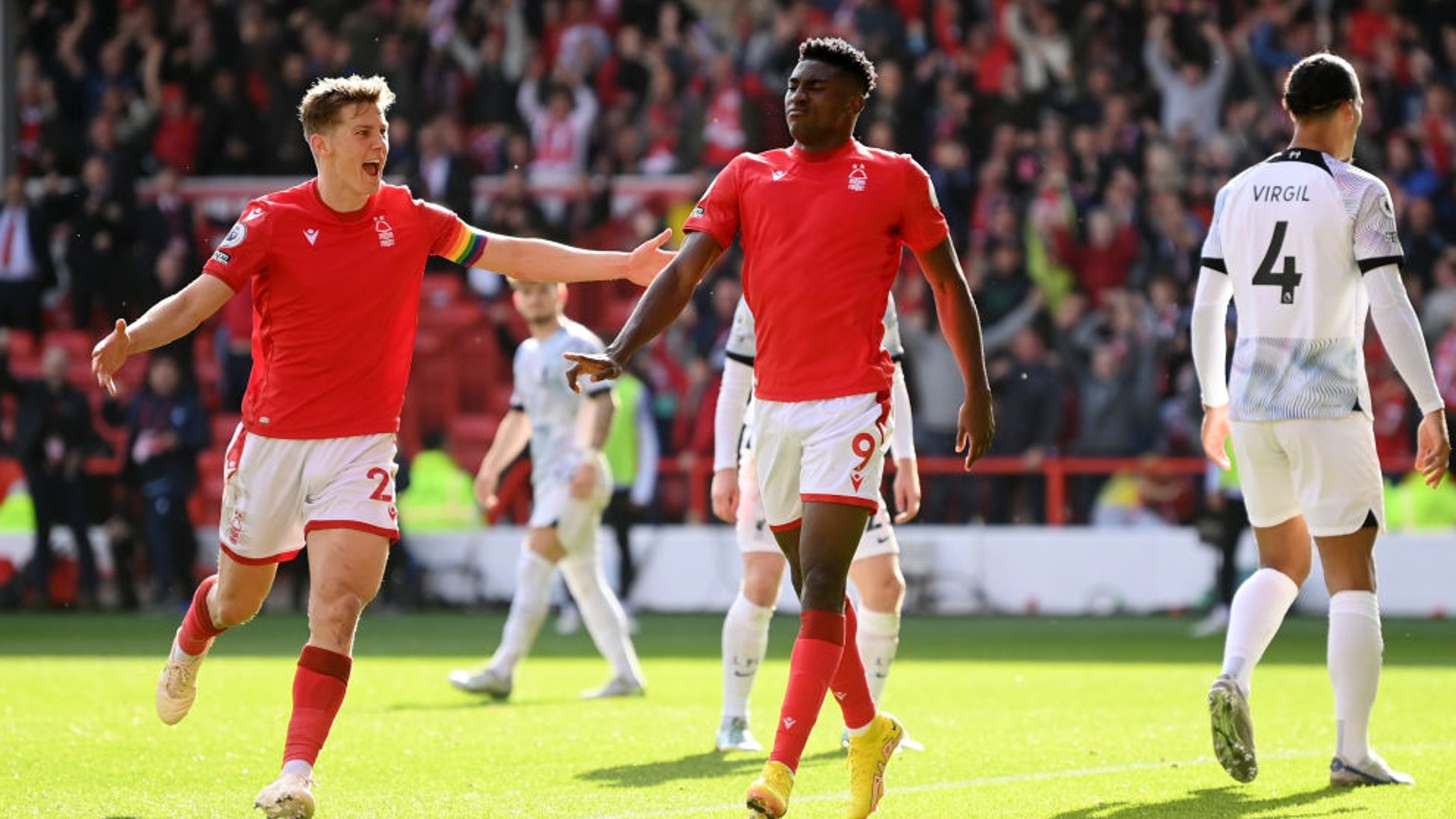 队注入经验 队注入经验